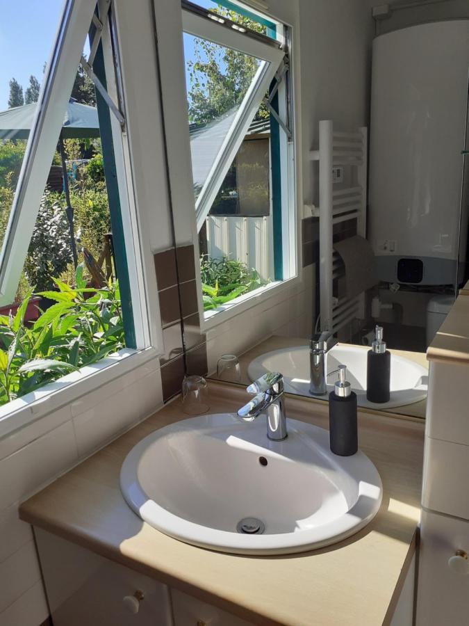 Petite Maison Chalet A 100 M De La Petite Mer De Gavres Riantec エクステリア 写真
